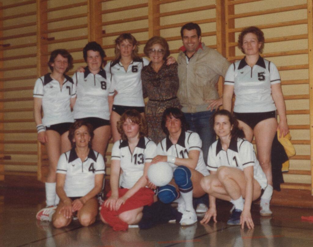 1979_volley_1