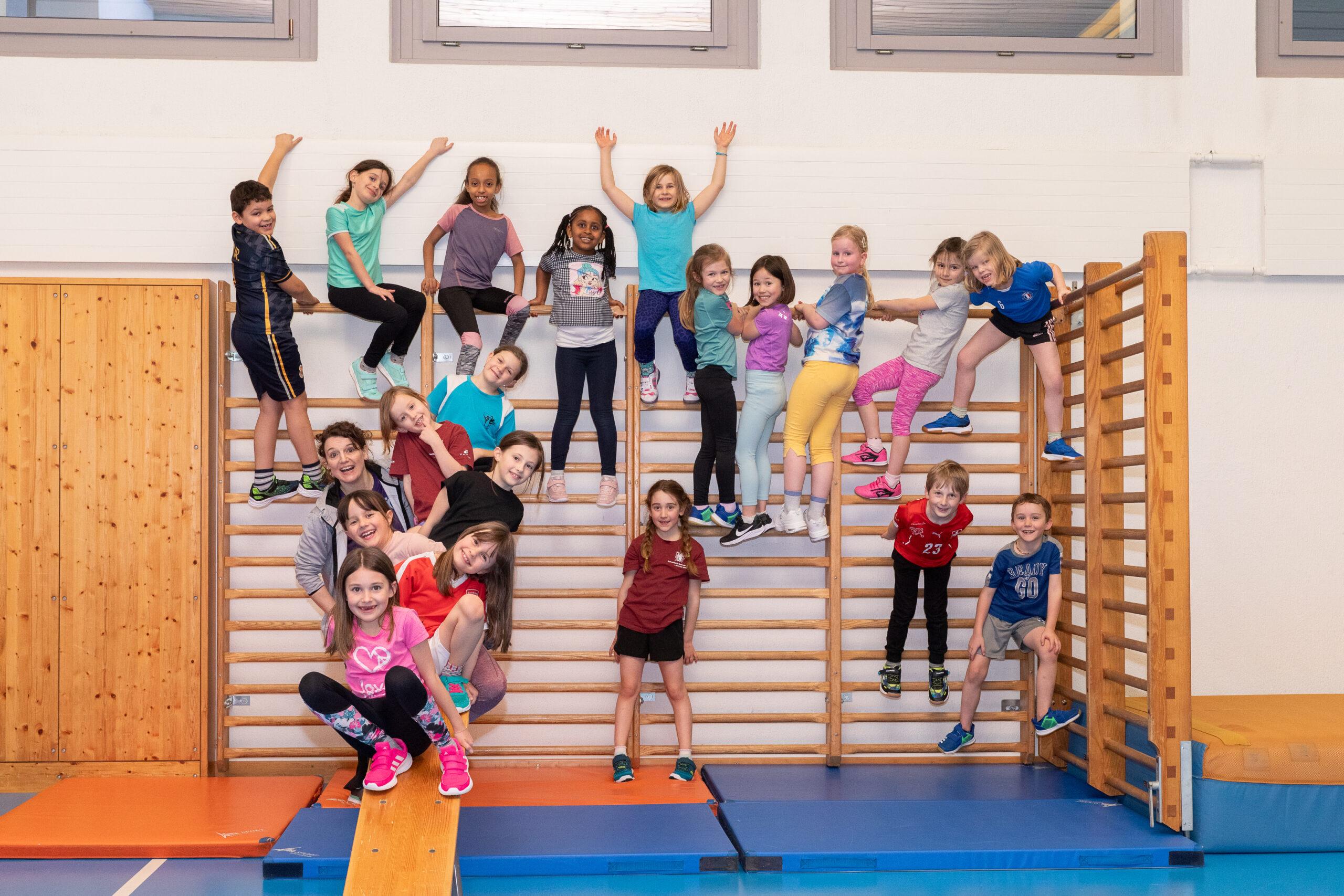 Kinderriege2-01